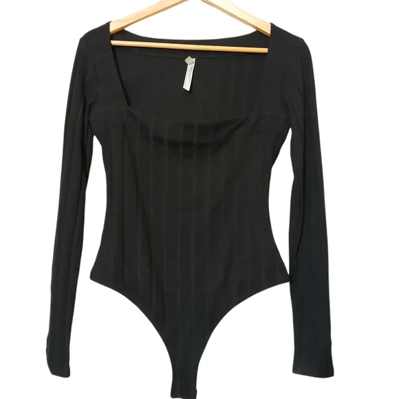 Free People Black Ribbed Bodysuit Square Neckline Party Cocktails Concerts - Picture 6 of 10